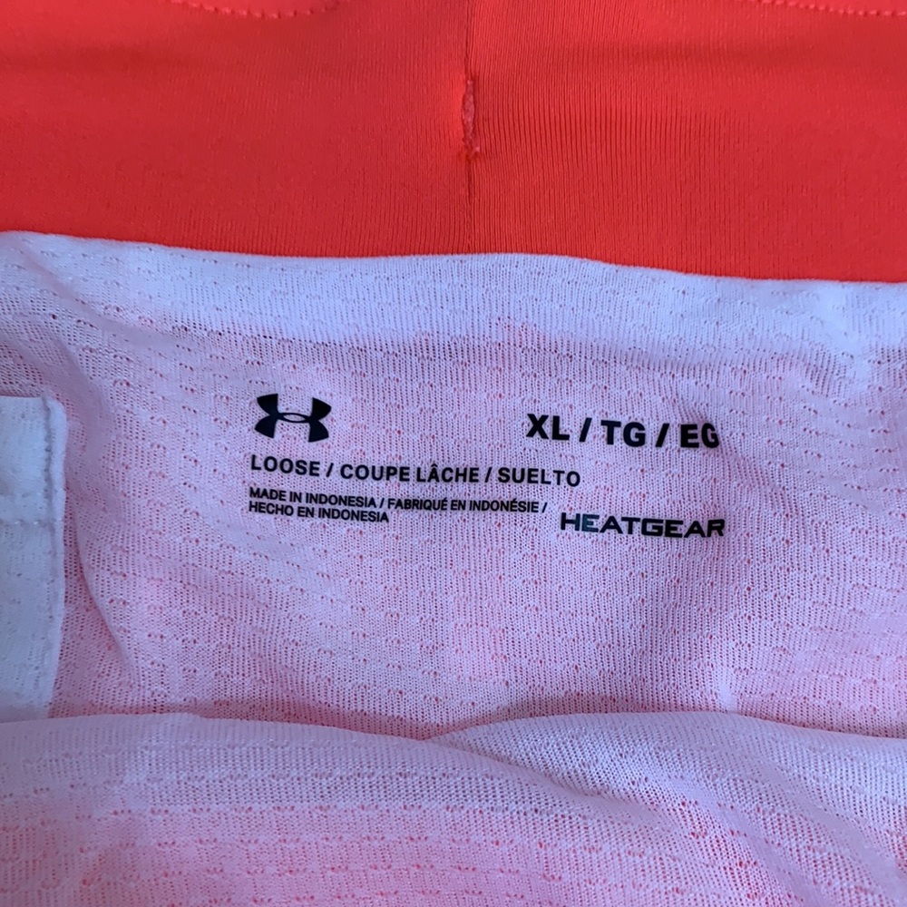 NWOT under armour shorts - Picture 4 of 8